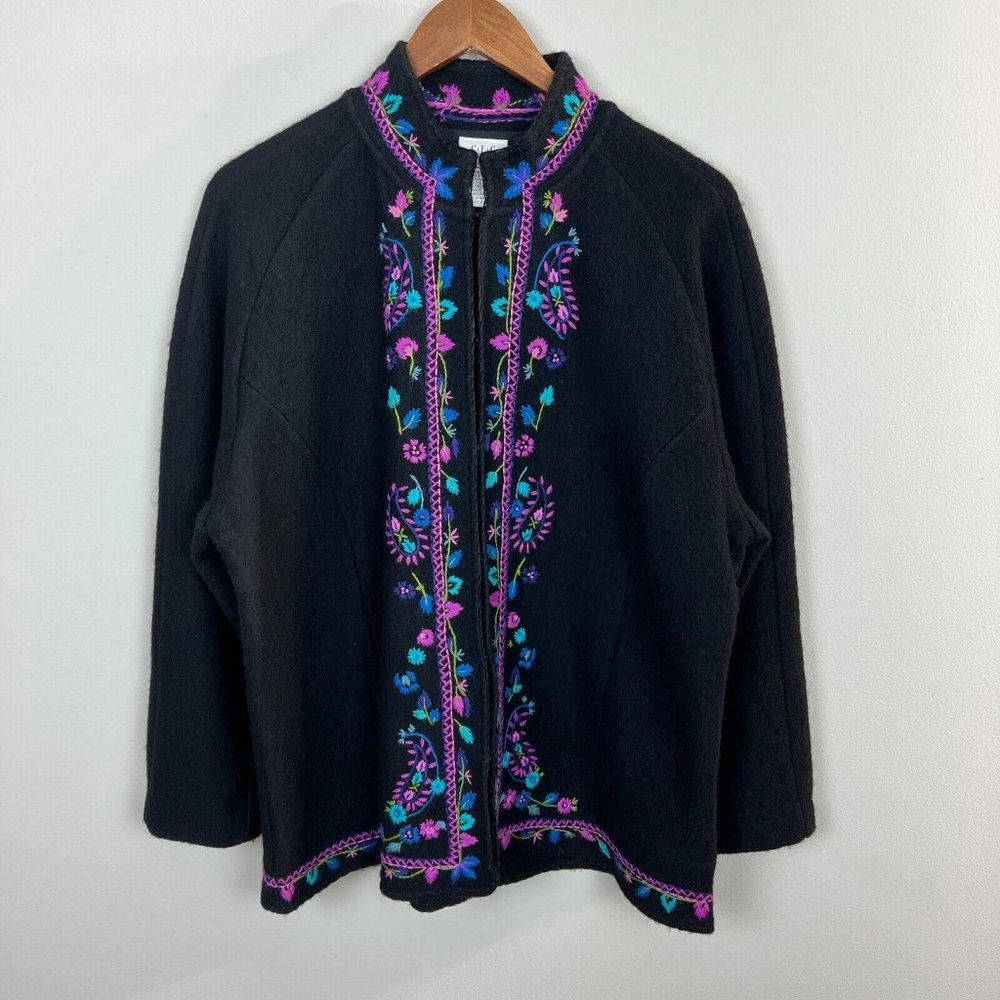 CLC Jacket L Black 100% Wool Floral Embroidered Boho Cottagecore Clasp Womens